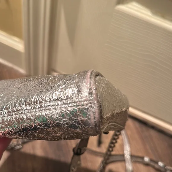 Michael Kors metallic/Shiny Silver Crossbody Bag - Picture 14 of 15